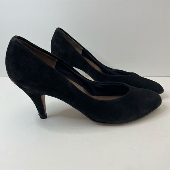 Black| Suede| Leather| Heel| Size 8 - Picture 7 of 10